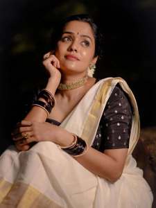 actress-ananya-in-trending-makeup-and-ornaments-ideas-photos-017