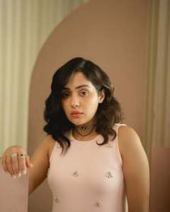 actress-ananya-in-trending-makeup-and-ornaments-ideas-photos-027