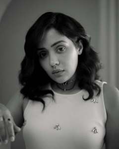 actress-ananya-in-trending-makeup-and-ornaments-ideas-photos-028