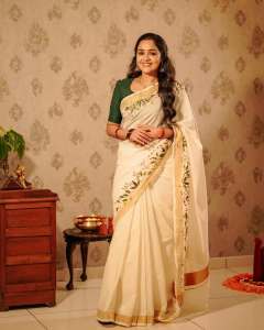 actress-ananya-in-trending-makeup-and-ornaments-ideas-photos