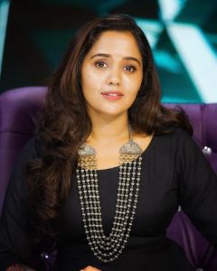 actress-ananya-latest-images-008