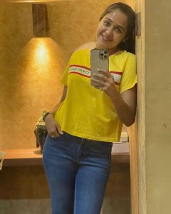 actress-ananya-latest-images-009