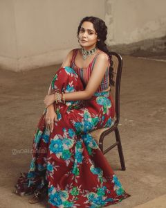 ananya-grihalakshmi-magazine-photoshoot-007