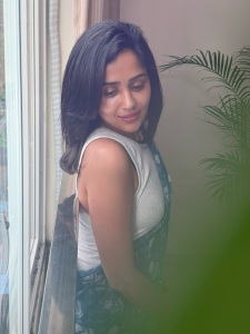 ananya-latest-photos-in-new-makeove-013