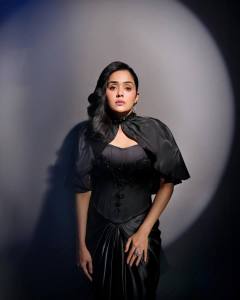 ananya-latest-trending-stylish-outfit-photos-013