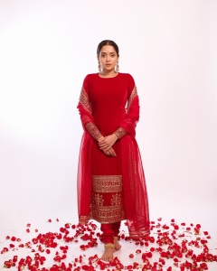 ananya-new-photoshoot-pics-002