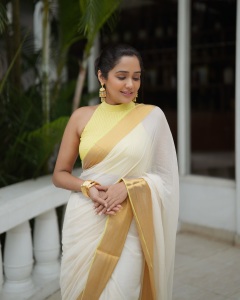 ananya-new-photoshoot-pics-005