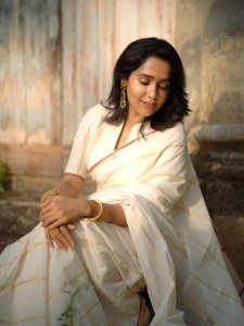 ananya-new-photoshoot-pics-019