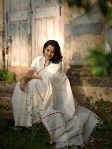 ananya-new-photoshoot-pics-020