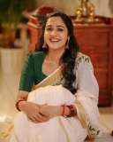actress-ananya-in-trending-makeup-and-ornaments-ideas-photos-002