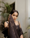 actress-ananya-new-dressing-style-and-makeup-photos-051