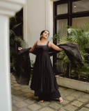 actress-ananya-new-dressing-style-and-makeup-photos-052