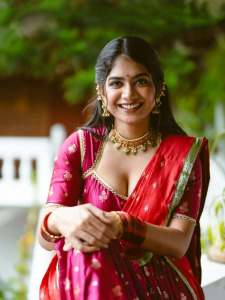 anarkali-marikar-in-traditional-halfsaree-with-modern-look-photos-007