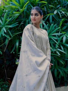 anaswara-rajan-beautiful-photos-new-001