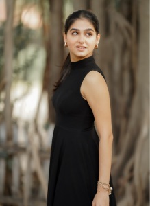 anaswara-rajan-in-black-full-length-dress-photos-latest-007