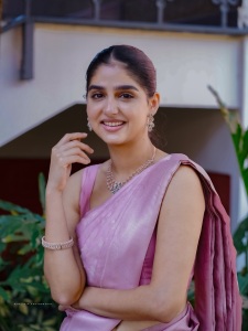 anaswara-rajan-in-pastel-colour-saree-photos-001