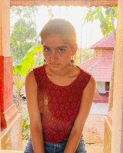 anaswara-rajan-latest-photoshoot-pics-09.rajan_337912170_727139405743802_7105583396011539485_n