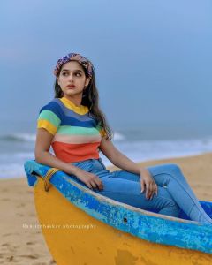 anaswara-rajan-new-photoshoot-in-beach-001
