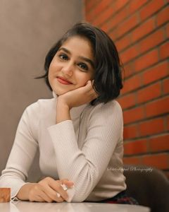 anaswara-rajan-new-style-photo-latest2022.webp-001