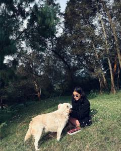 anaswara-rajan-with-pets-images