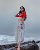 anaswara-rajan-in-blouse-and-mundu-style-photoshoot-010