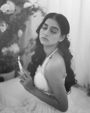 anaswara-rajan-in-white-gown-dress-photoshoot-007