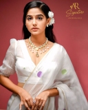 anaswara-rajan-photos-in-white-saree-latest-005