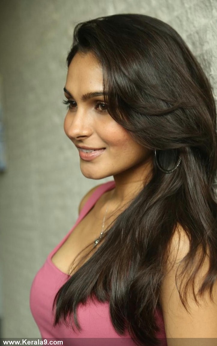 andrea-jeremiah-images-00320