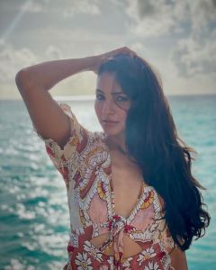1_andrea-jeremiah-latest-photos-0491-027