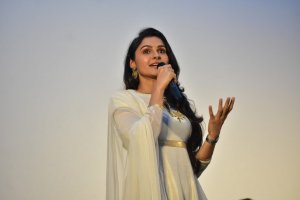 andrea-jeremiah-latest-photos-09932-274