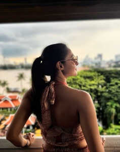 andrea-jeremiah-latest-pics-024
