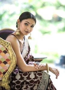 andrea-jeremiah-new-saree-photos-002