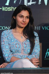 andrea-jeremiah-photos-01291