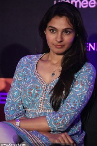 andrea-jeremiah-photos-03236
