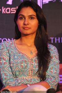 andrea-jeremiah-stills-00166