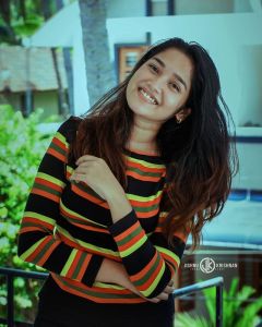 1_anikha-surendran-latest-photoshoot-013