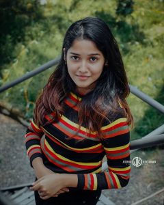 1_anikha-surendran-latest-photoshoot-017