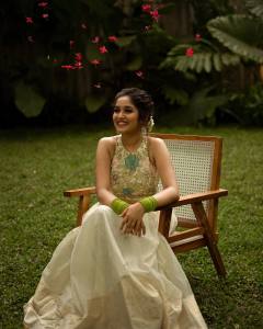 Actress-Anikha-Surendran-new-photos-954132-001