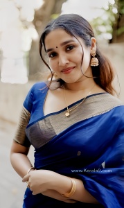 actress-anikha-surendran-photos-in-blue-blouse-match-with-blue-saree