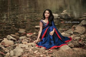 anikha latest images-002