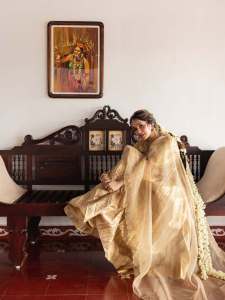 anikha-surendran-engagement-outfit-ideas-photos-001