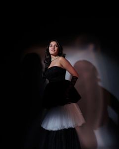 anikha-surendran-in-black-and-white-gown-photos-003