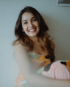 anikha-surendran-in-floral-print-sleeveless-dress-photos-002