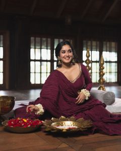 anikha-surendran-in-maroon-lehenga-dress-photos-001