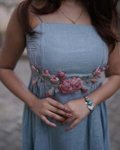 anikha-surendran-in-new-trending-dressing-style-ideas-photos-009