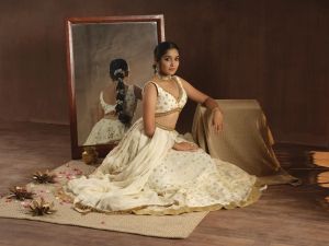 anikha-surendran-in-white-lehenga-photos-007