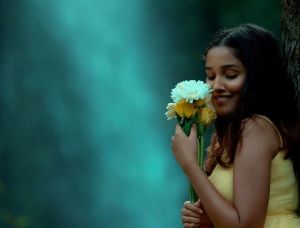 anikha-surendran-instagram-picuki-003