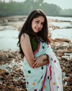 anikha-surendran-latest-photos-in-peacock-dress-005