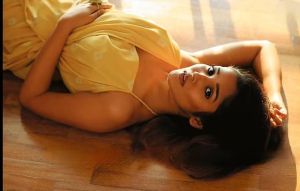 anikha-surendran-latest-photoshoot-010