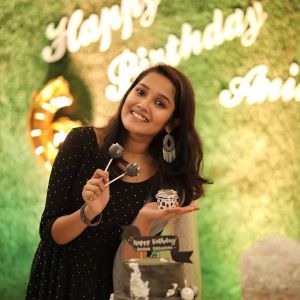 anikha-surendran-latest-photoshoot-013